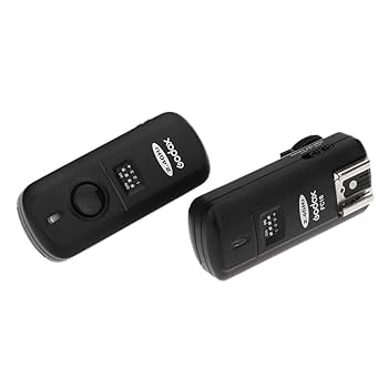 ストロボ2灯&遠隔操作送受信機&フィルターセット　初心者OK！ wireless-strobo-godox-xt16-IC-